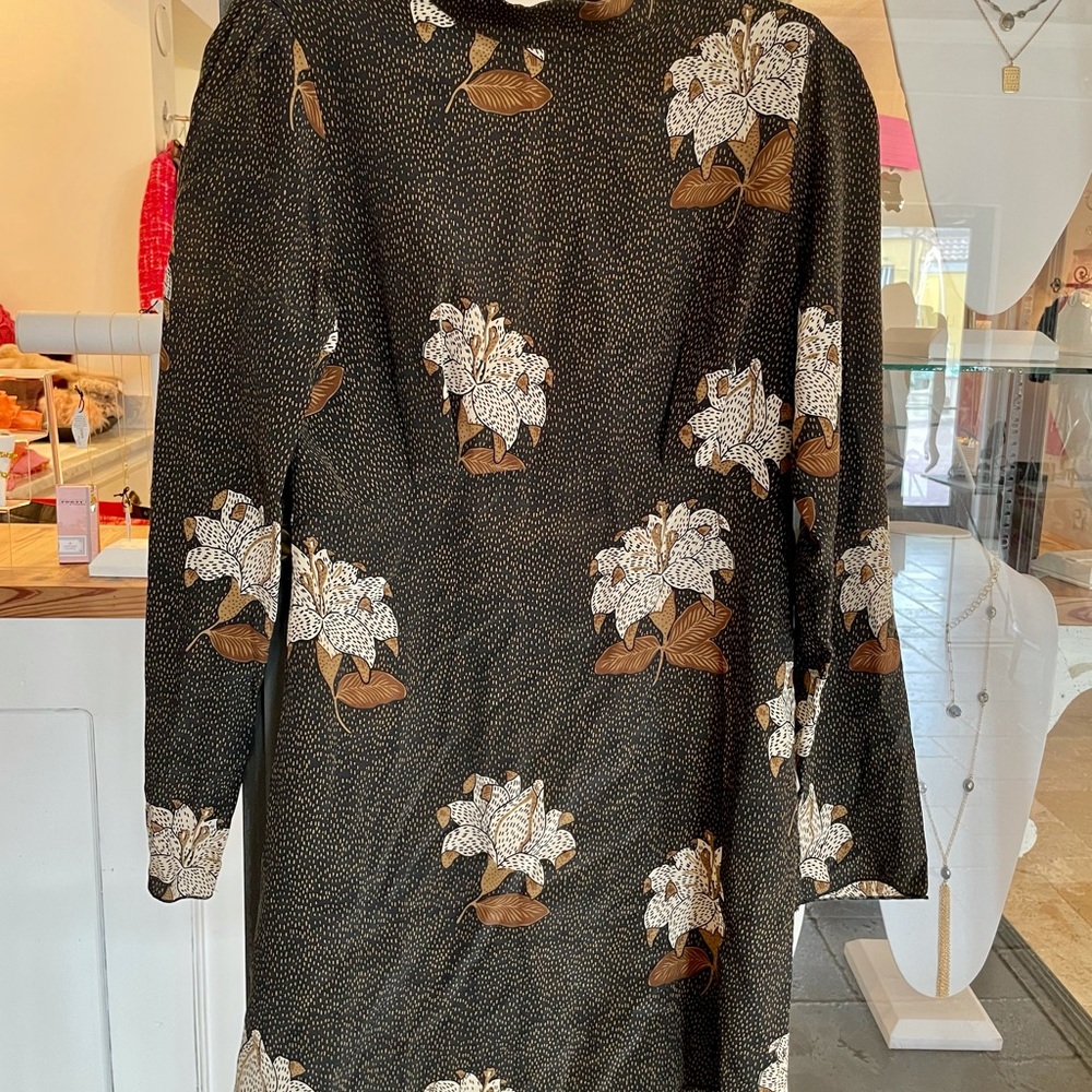 Long sleeve dress
